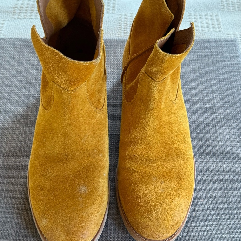 Suede Boots in Mustard Yellow